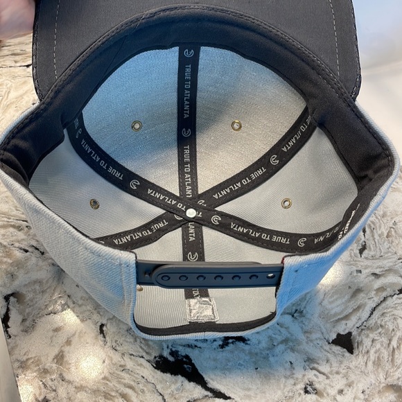 Atlanta Hawks hat - Picture 4 of 4